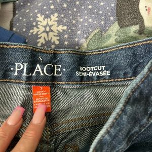 Two pair boys size 7 Huskey jeans boot cut,like new condition